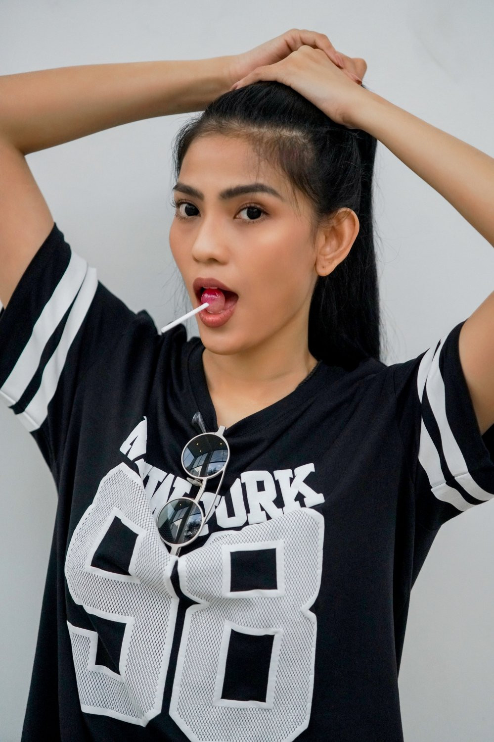 Truong Thi May (14) 5