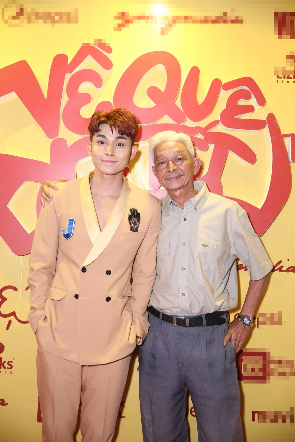 Ve Que An Tet Premiere 14 4