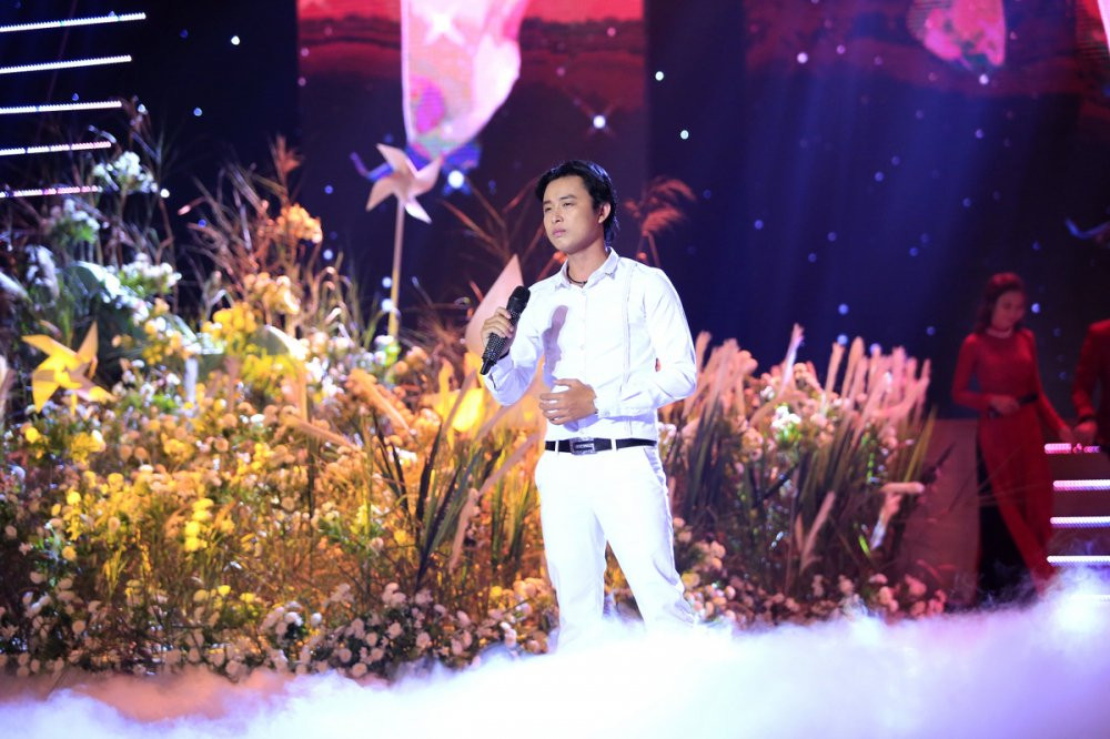 2. Thi DON CA - Nguyen Trung voi ca khuc Han Mac Tu (2)