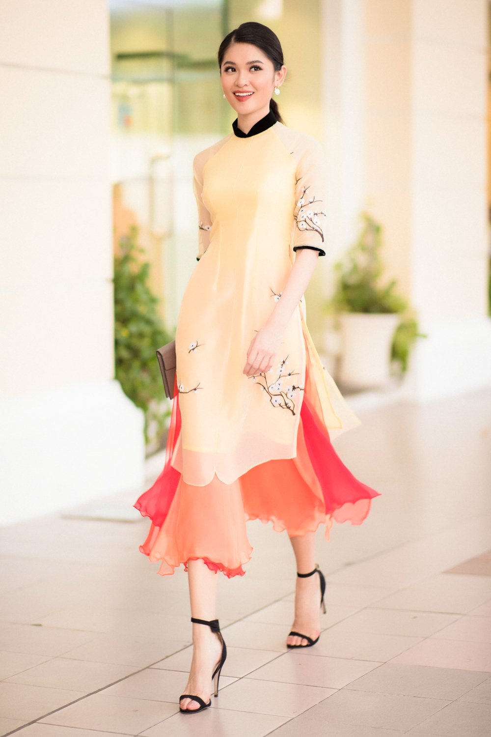 Thuy Dung 30