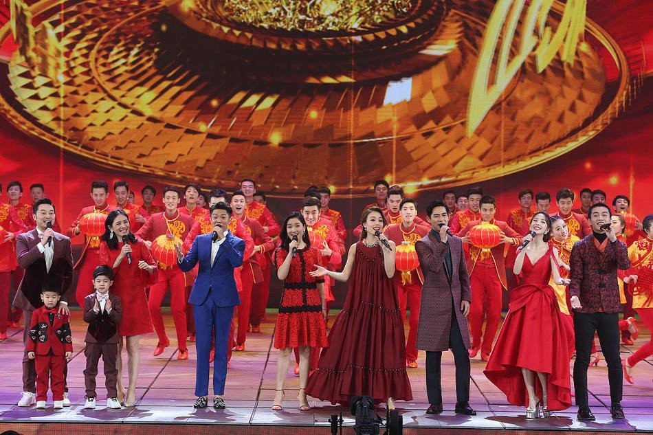 Man song ca dac biet cua 2 ngoi sao vo thuat Ngo Kinh va Thanh Long hinh anh 12