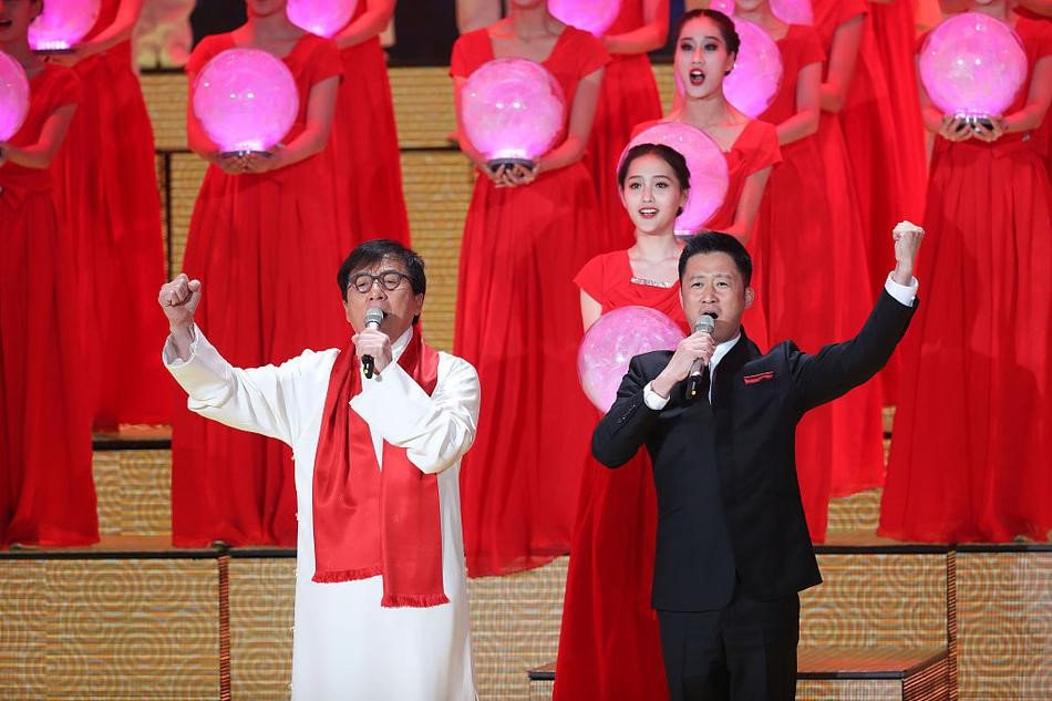 Man song ca dac biet cua 2 ngoi sao vo thuat Ngo Kinh va Thanh Long hinh anh 2