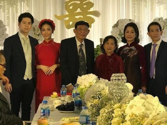 28279022_2013273718687651_4486501253114393392_n