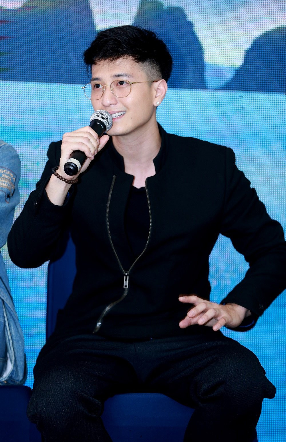 Huynh Anh: 'Toi khong yeu Minh Trang vi con tinh cam voi Hoang Oanh' hinh anh 2