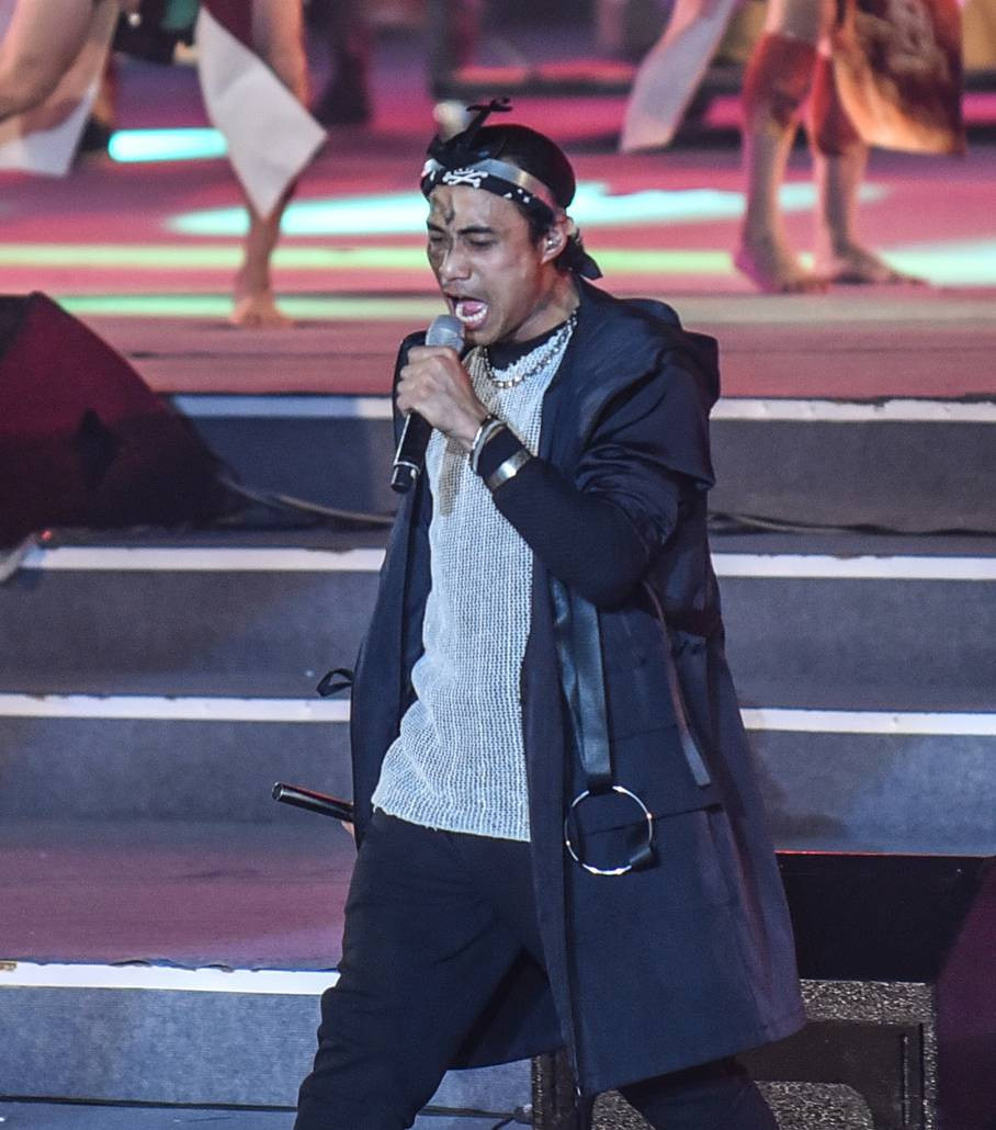 1524939733-438-soc-voi-phat-ngon-dau-tien-cua-pham-anh-khoa-giua-scandal-ga-tinh-hoc-tro-p-1524938393-width908height1030