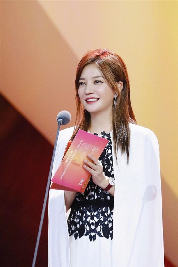 20170422-113938-isl4-fyepsec0324414600x900-1525368210040346445746-01405311 30