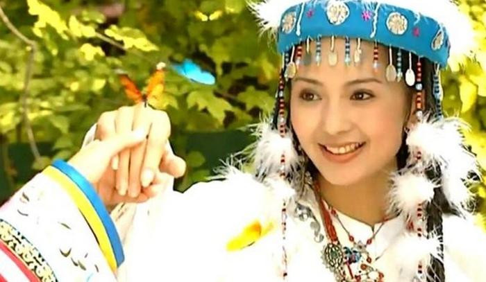 20 năm Hoàn Châu Cách Cách: Chuyện chưa kể về những lần đầu năm ấy - Ảnh 25.