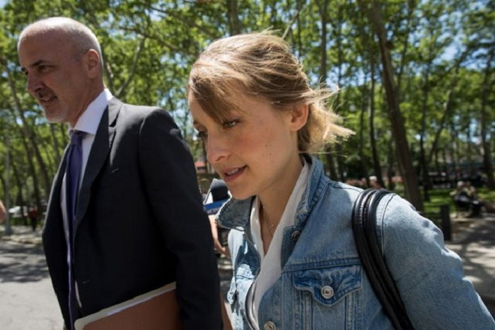 92b1adb37708dff730f60ce2fc2edc32-1213030 4