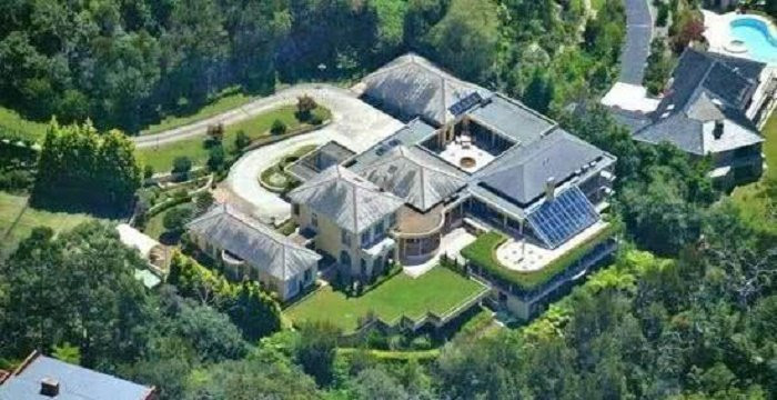 photo-1-15299159727771321664193-1608482 7