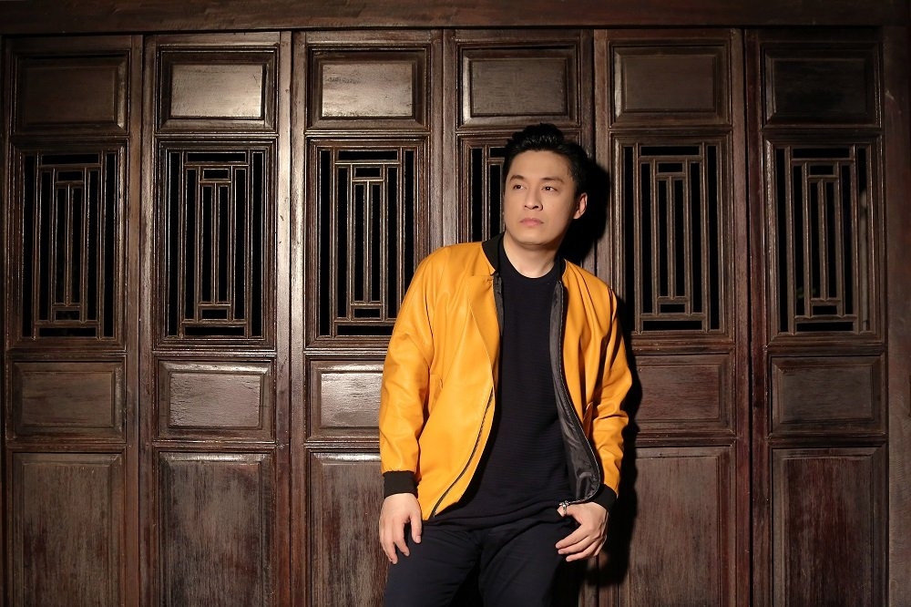 LT9PMLive_LamTruong_VangTrangKhuyet2 3