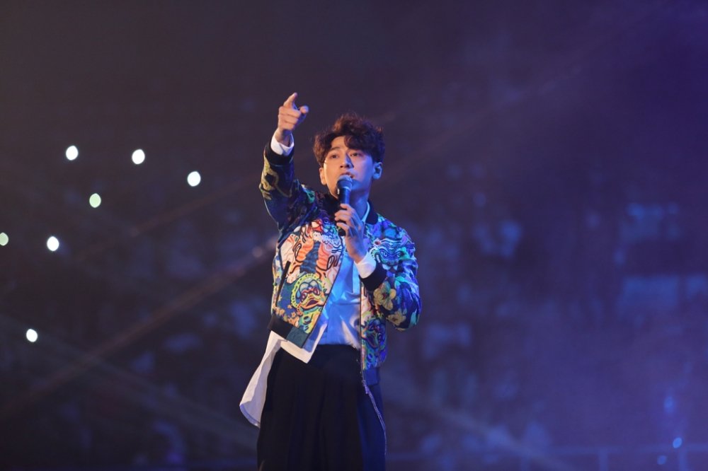 Dai Nhac Hoi IMC Isaac (9)