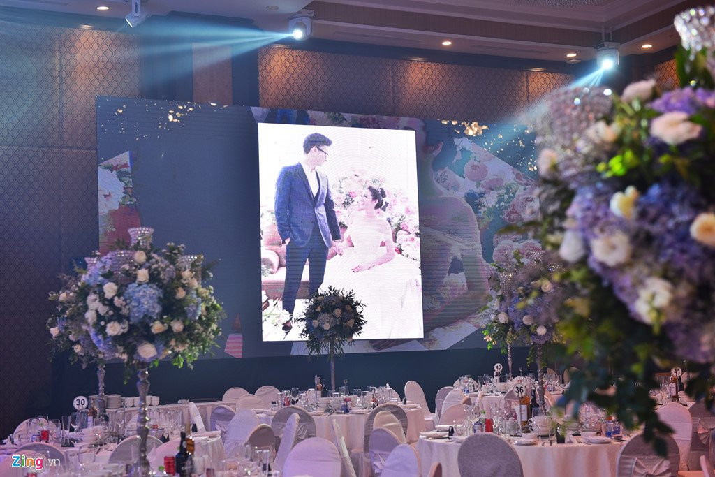 Ngoc Han gian di den chuc mung A hau Tu Anh trong ngay cuoi hinh anh 2