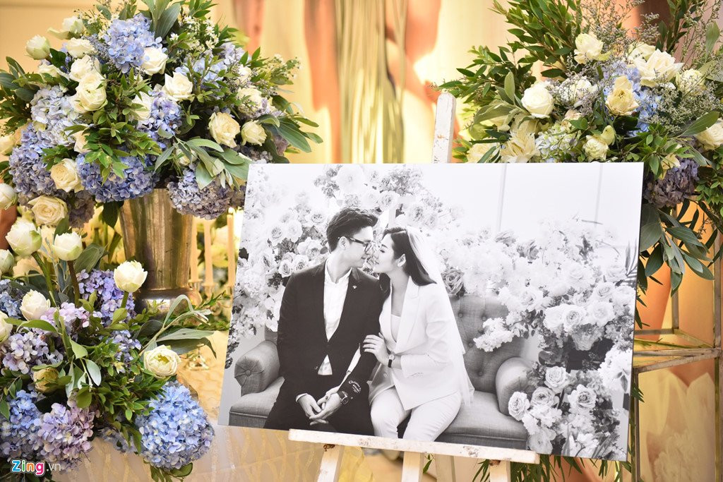 Ngoc Han gian di den chuc mung A hau Tu Anh trong ngay cuoi hinh anh 3