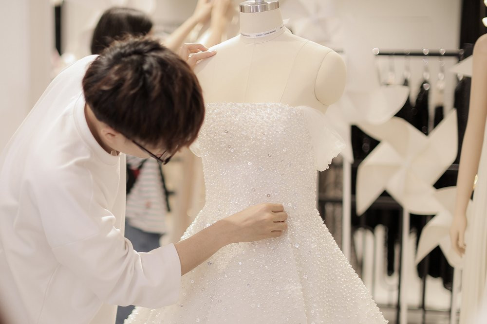 CTP_AO CUOI TU ANH (2)