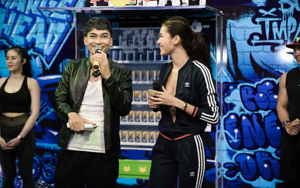 Minh Tu tuong tac cung Khuong Ngoc 2 9