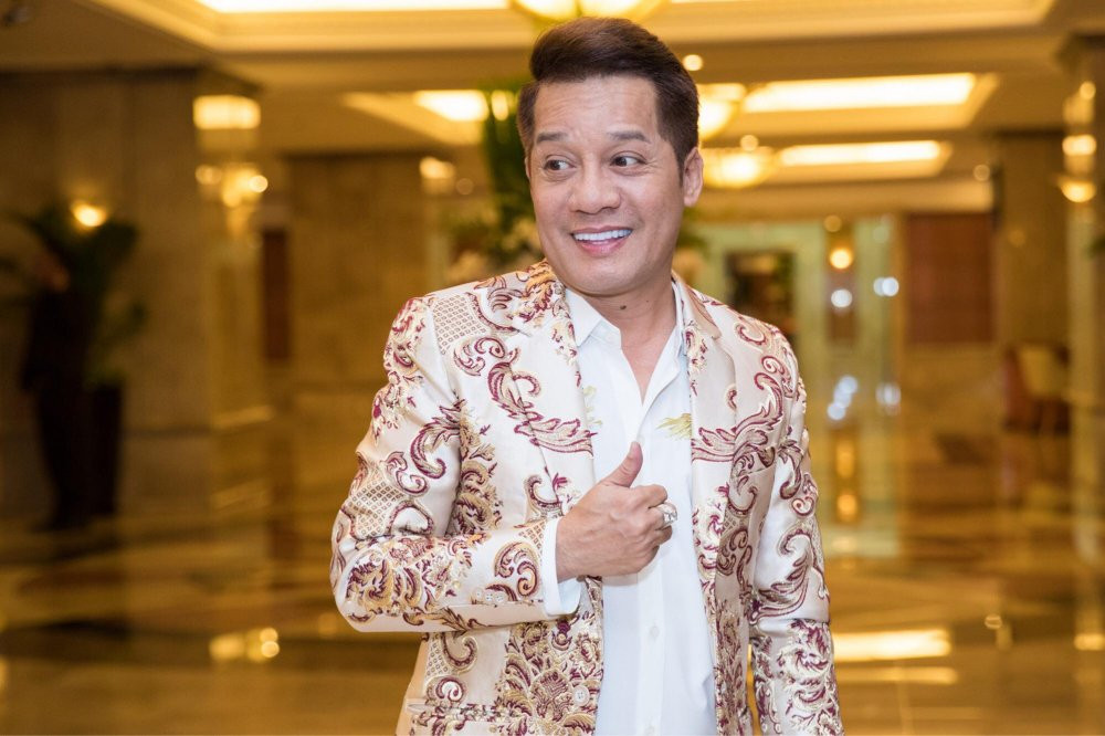 38696868_268616440586772_2547411447617421312_n 11