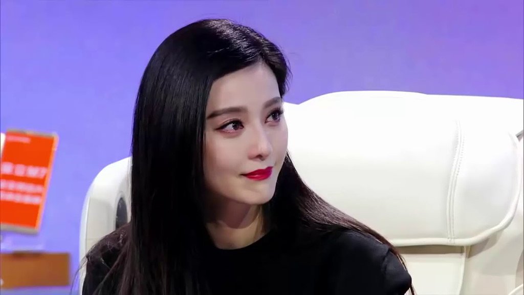 Sao va be boi tron thue: Nguoi bi tay chay, ke mat su nghiep hinh anh 2