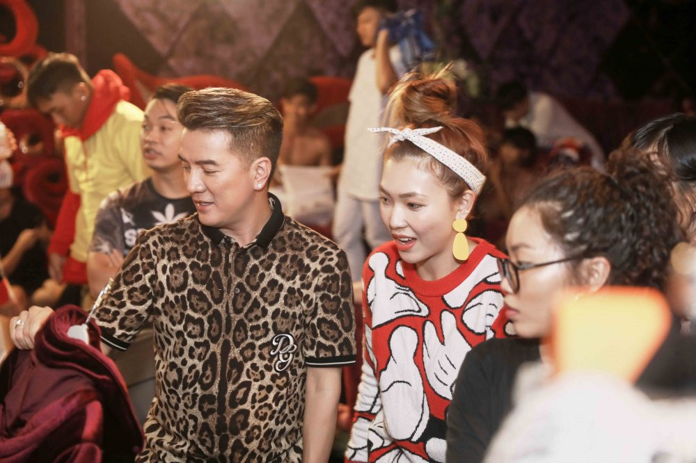 MR DAM_HELLO DANCE (30) 7