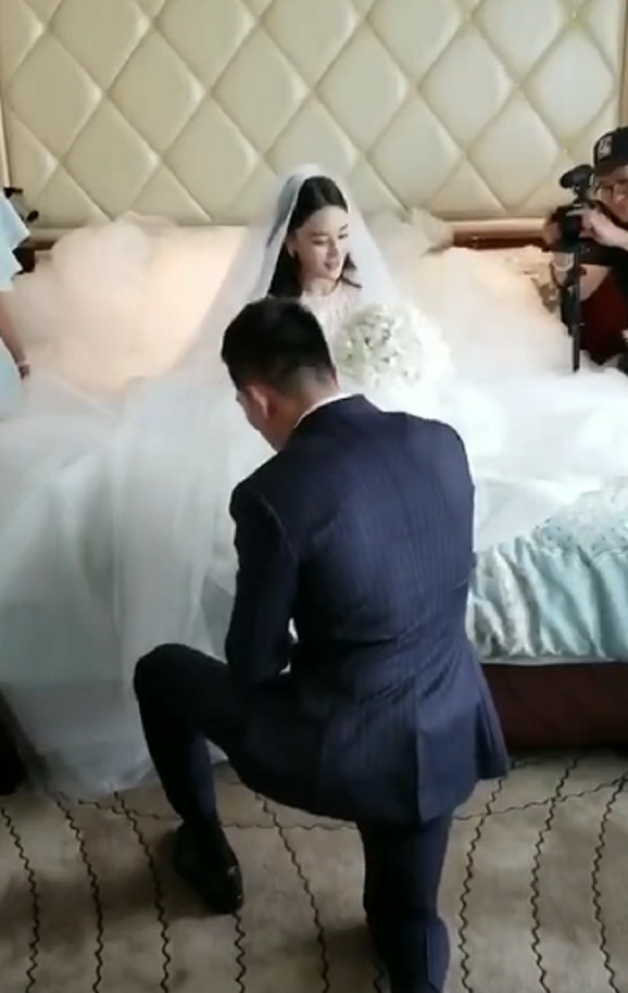 3733f31bfb339079fa7dd06965ff28c3f00b3d44size211w325h514-1535355789708501972512 3