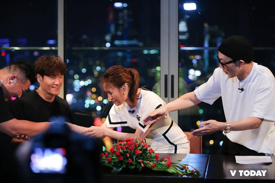 40552158_1901829456569699_8334598043223457792_n 3