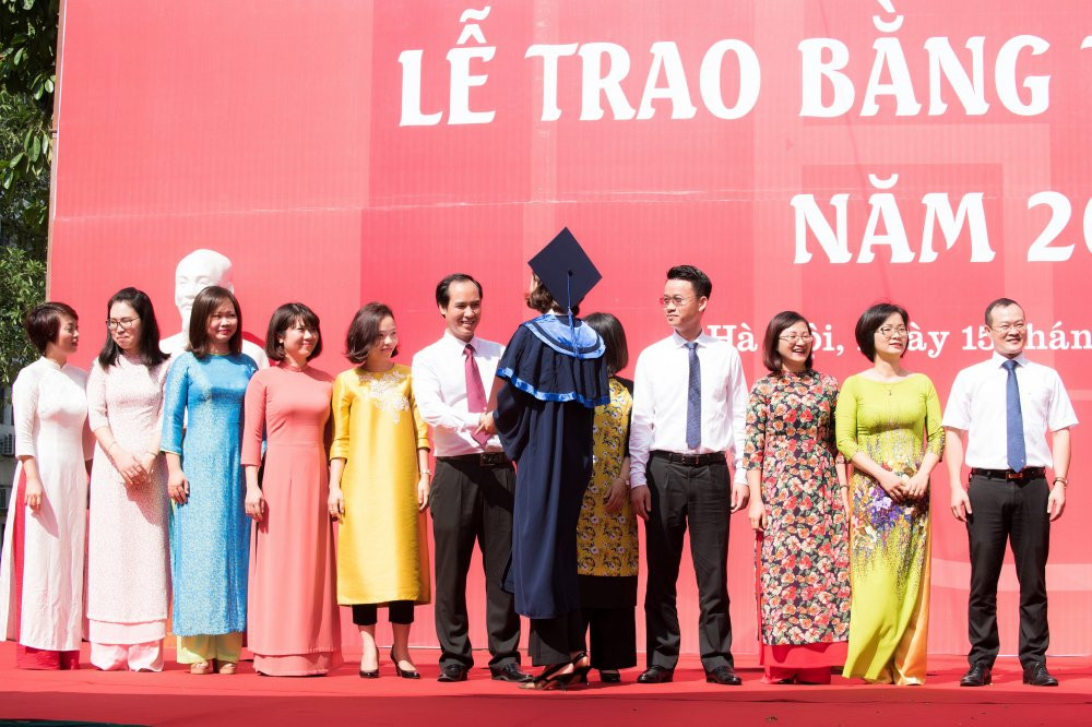 do my linh tot nghiep dai hoc (8) 7