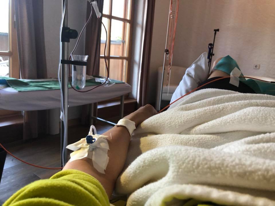 dam vinh hung nhap vien (1)