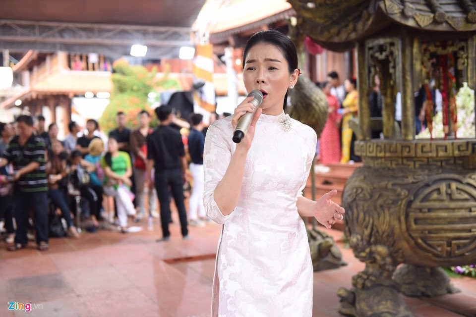 le gio to san khau (4) 26