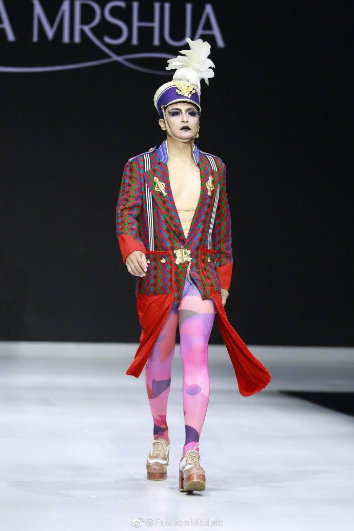 tai tu hoan chau cach cach (4) 18