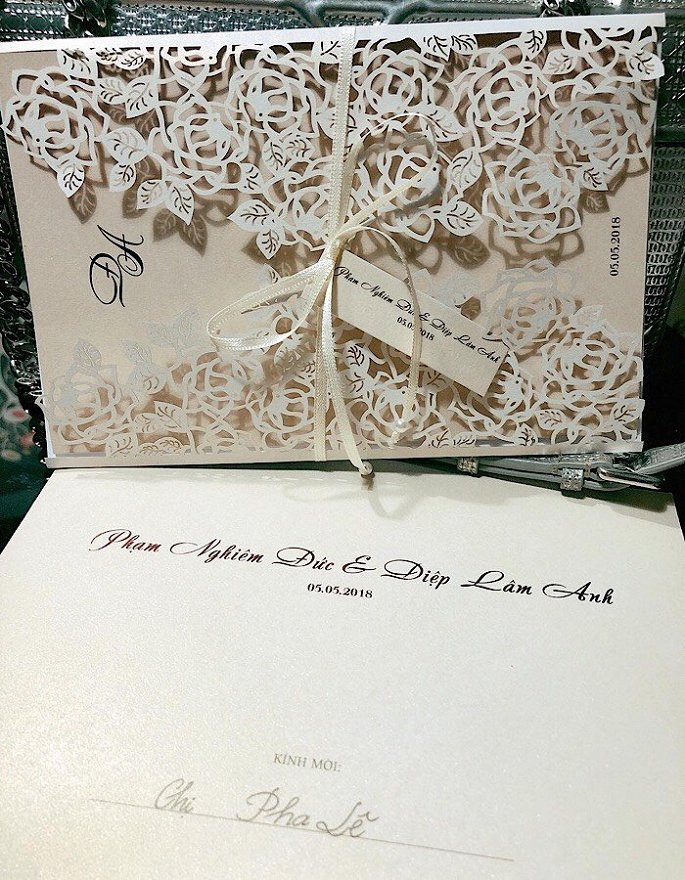 thiep cuoi cua sao Viet (2)