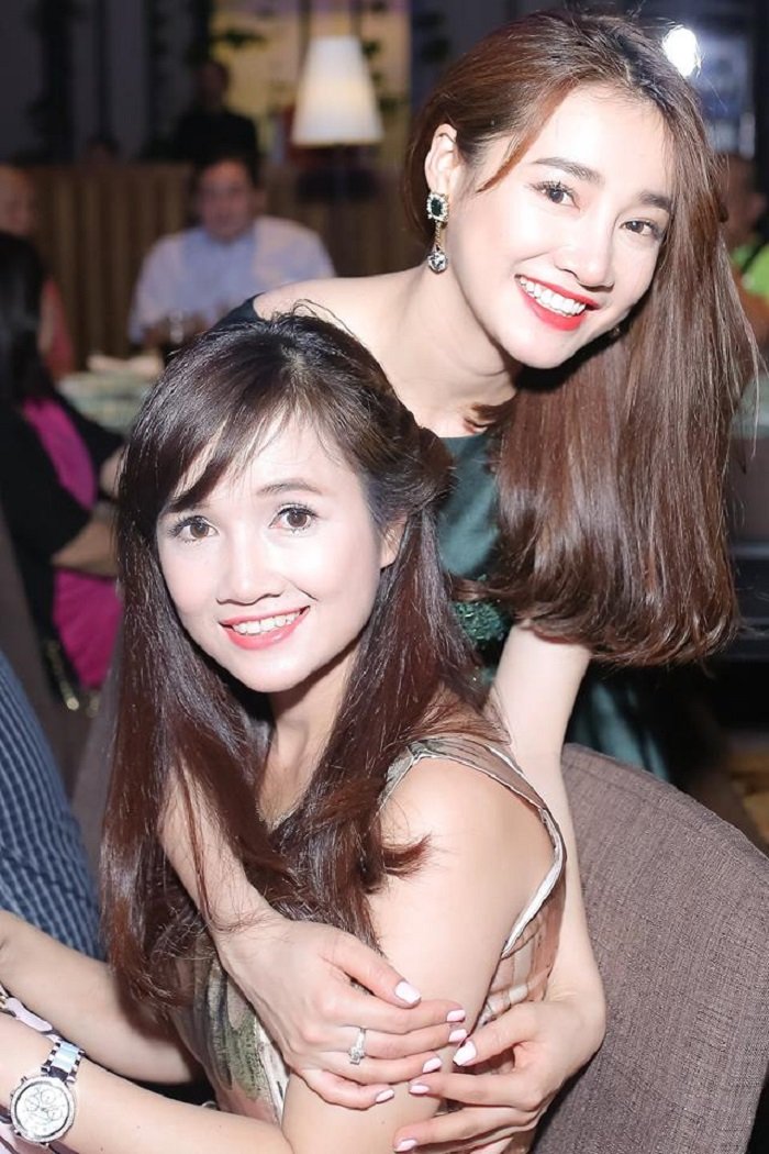 chi gai nha phuong (2)