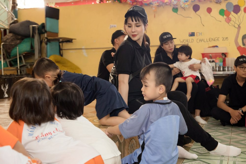 vo chong diep lam anh di tu thien (1)