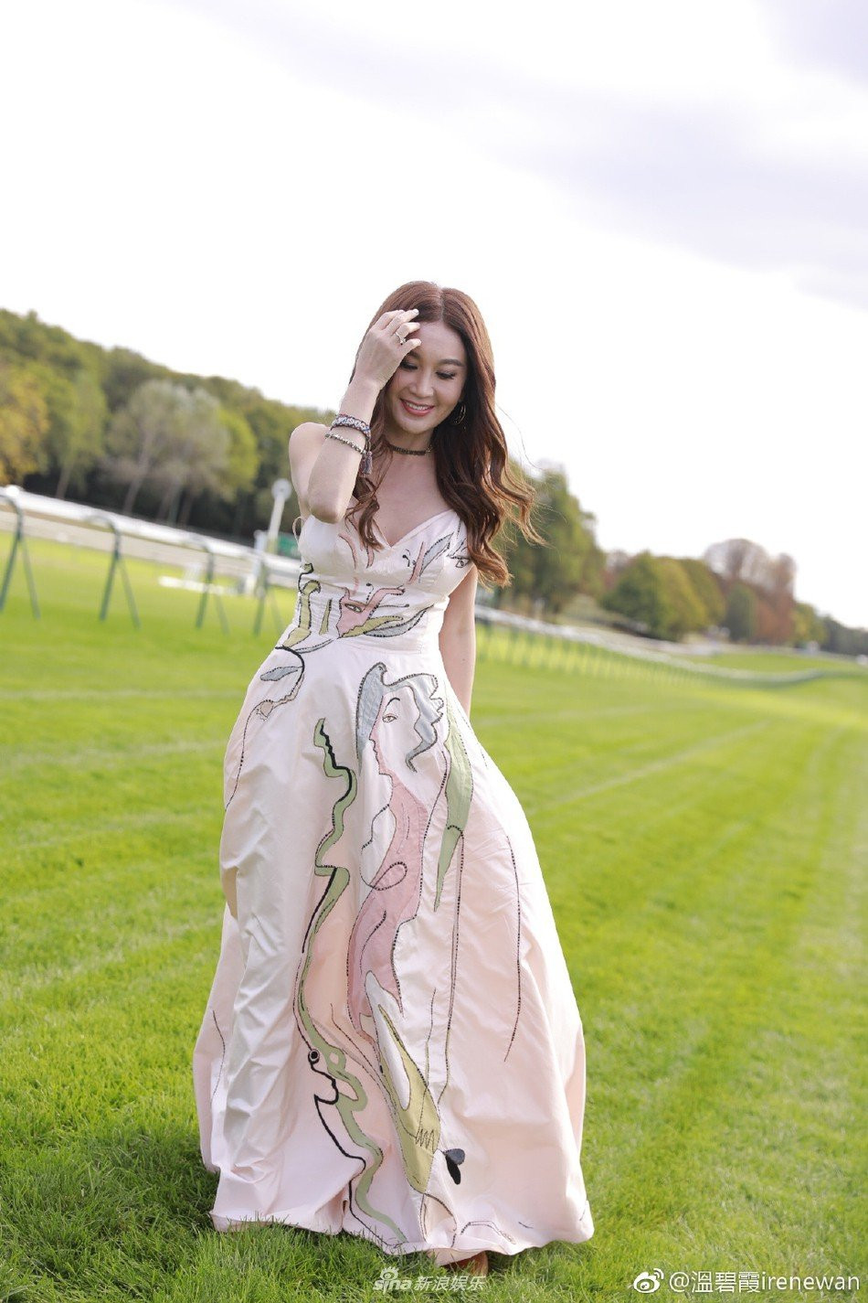 sao hoa ngu tai paris fashion week (10) 10