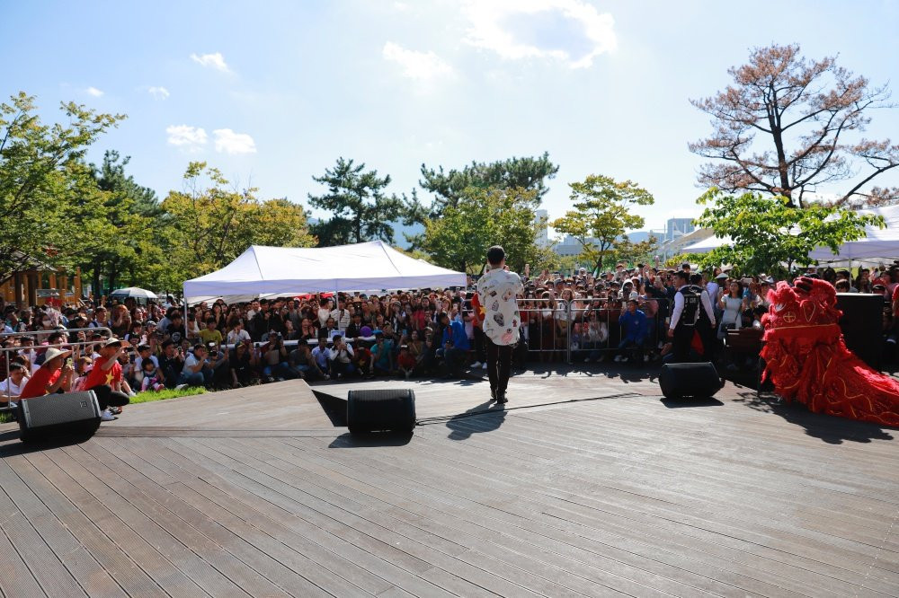 ung hoang phuc va kim cuong tai han quoc (11) 9