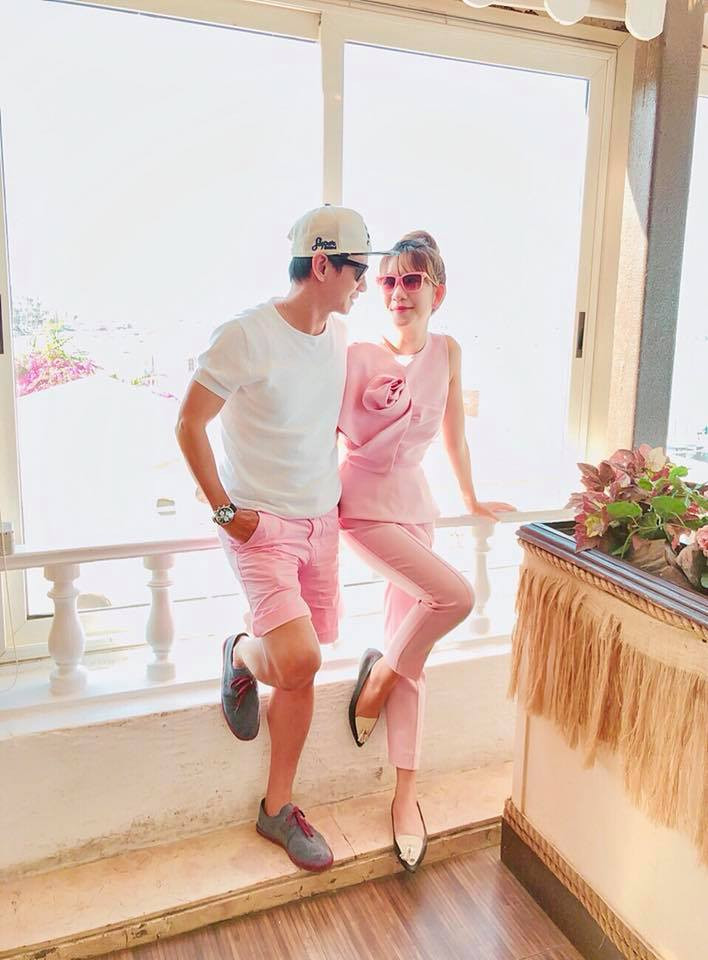 vo chong ly hai ghe tham ai cap (9) 9