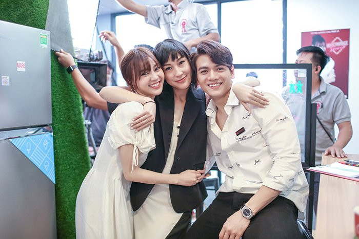 gai gia lam chieu 3 6