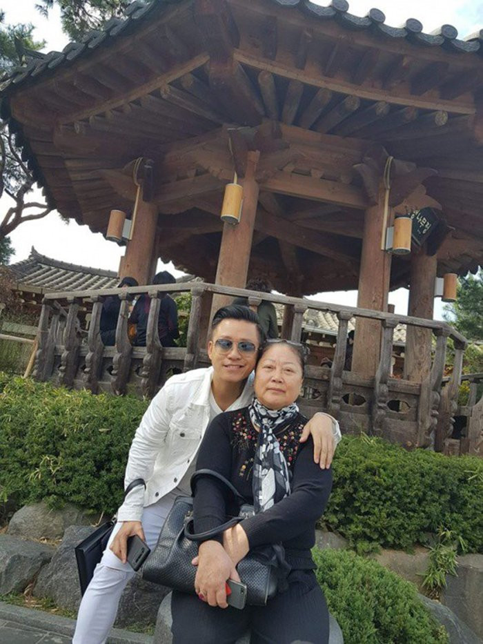 casituanhung-3-1540347413657140332357-ngoisao.vn-w580-h773