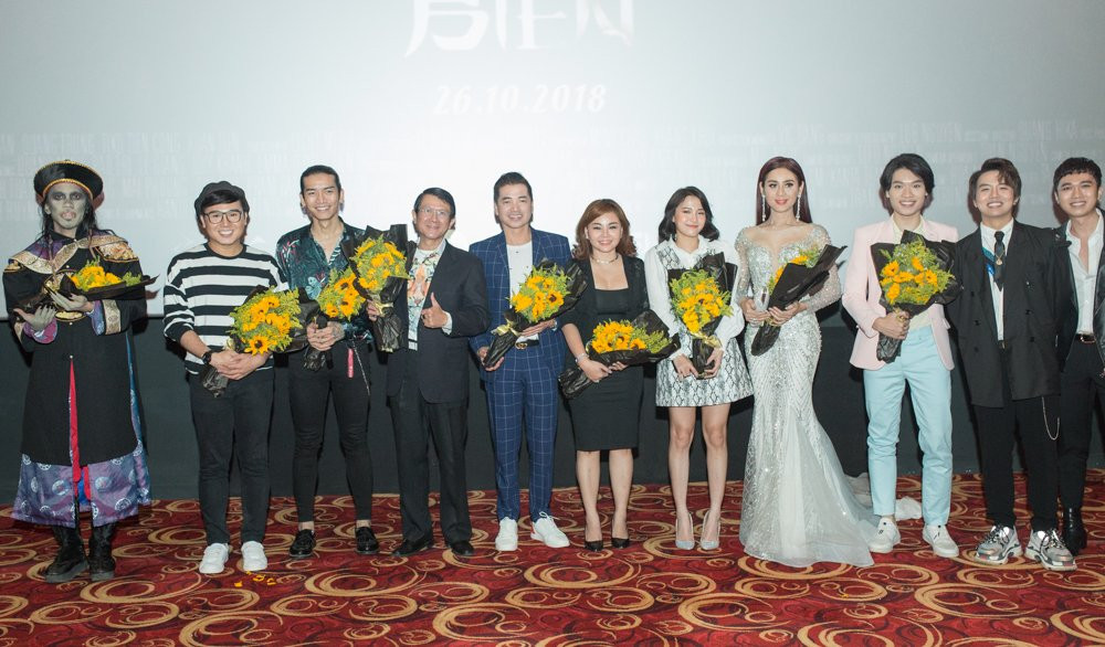 ra mat phim cua duy khanh (2)