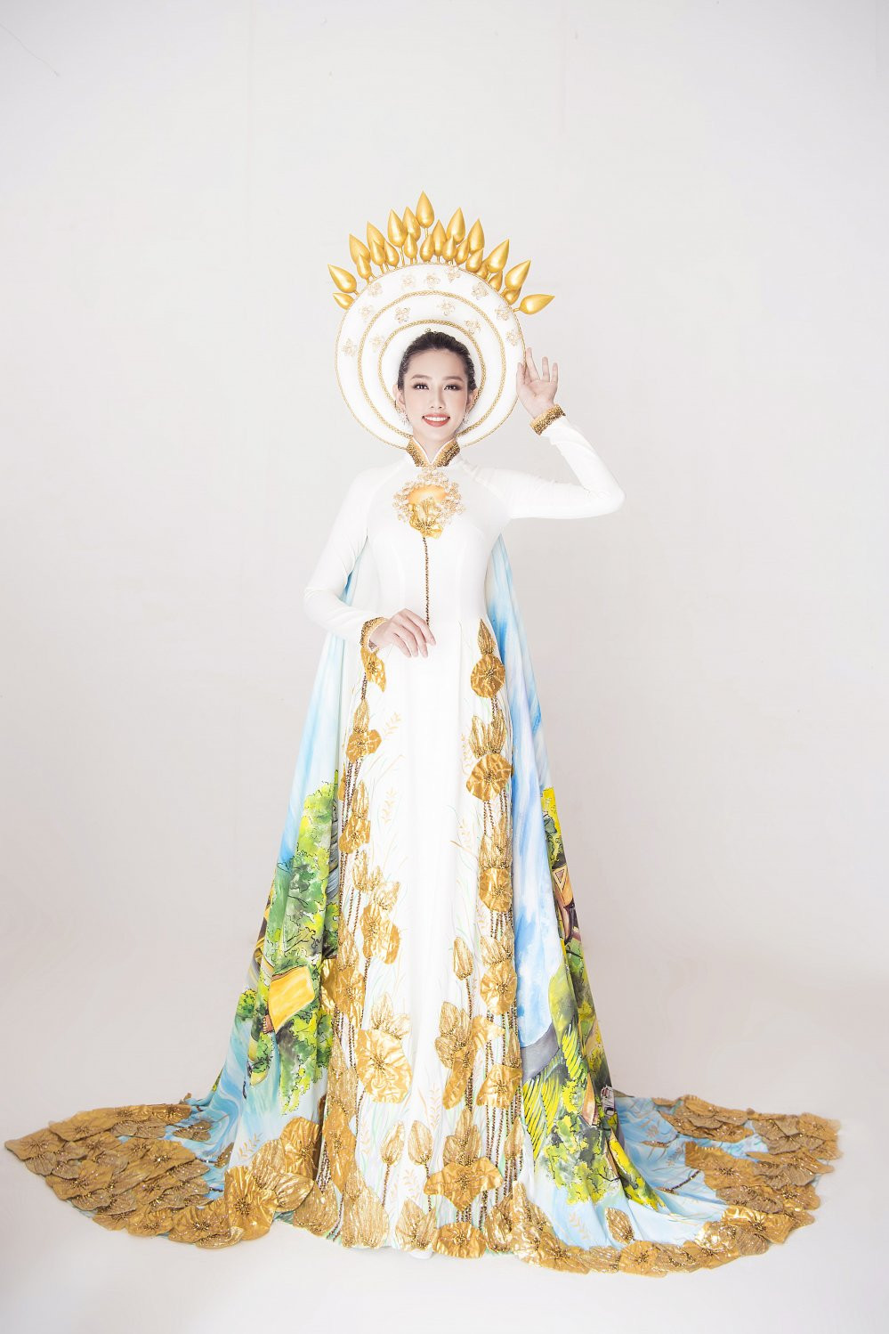 thuy tien hoa hau quoc te (3) 3