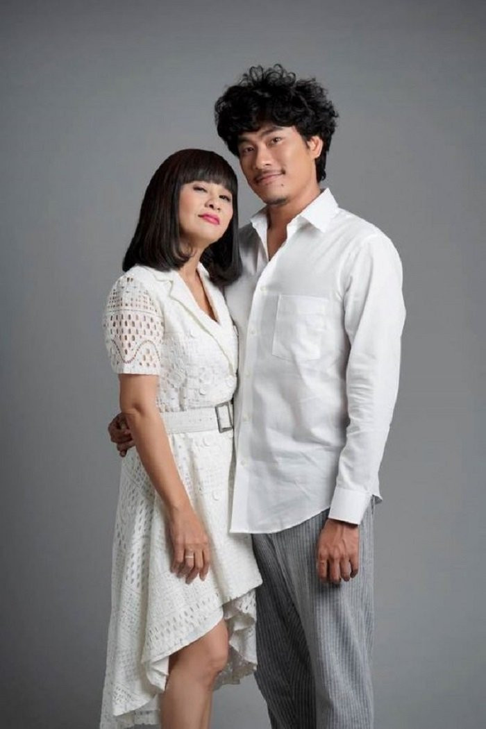 on ao an nguy kieu minh tuan cat phuong (2) 4