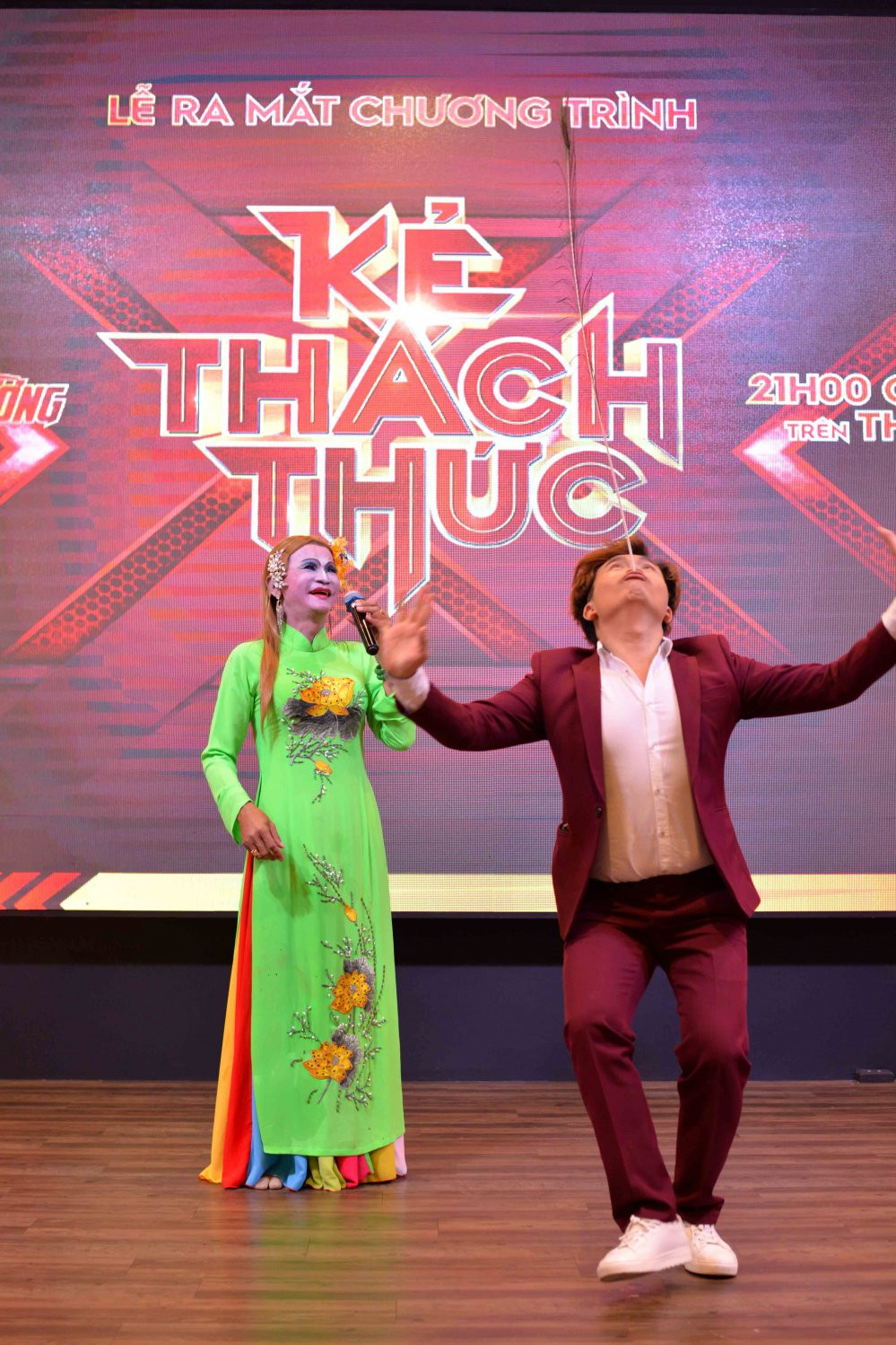 ra mat ke thach thuc (3)