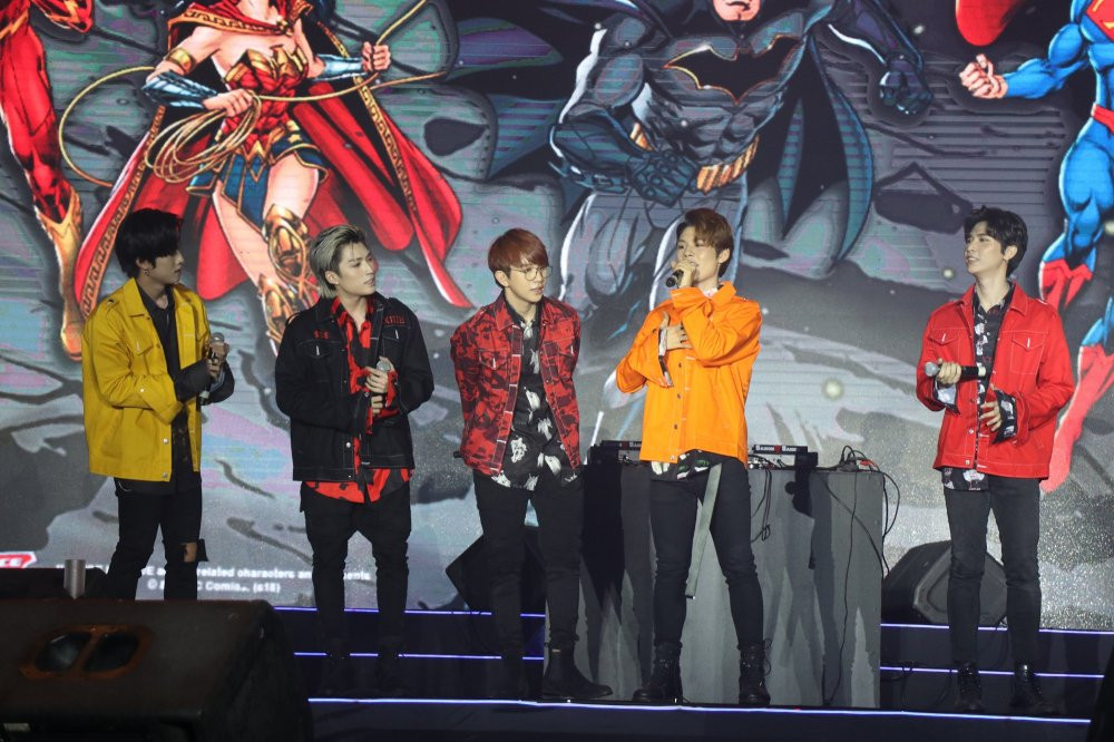 my tam dien bat chap troi mua (4) 3