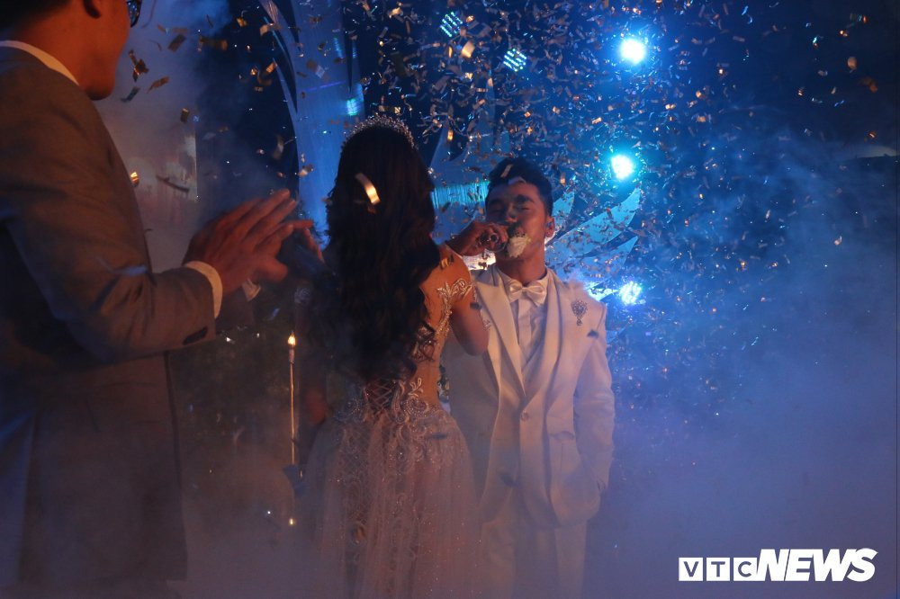 le cuoi ung hoang phuc (5) 4