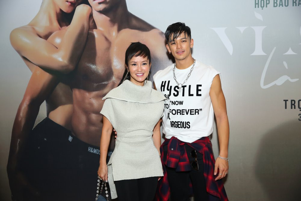 ra mat mv trong hieu (4) 3