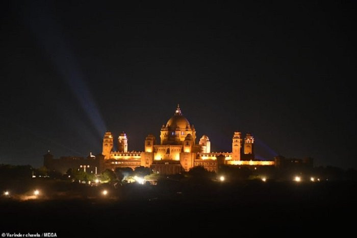 le cuoi Nick Jonas (1)