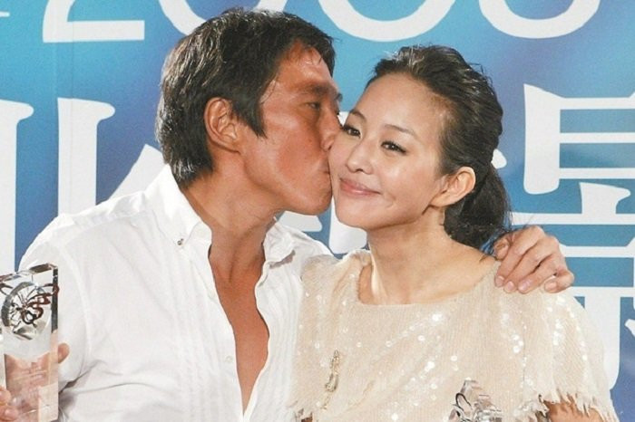 tai tu bao thanh thien quay roi tinh duc (2)