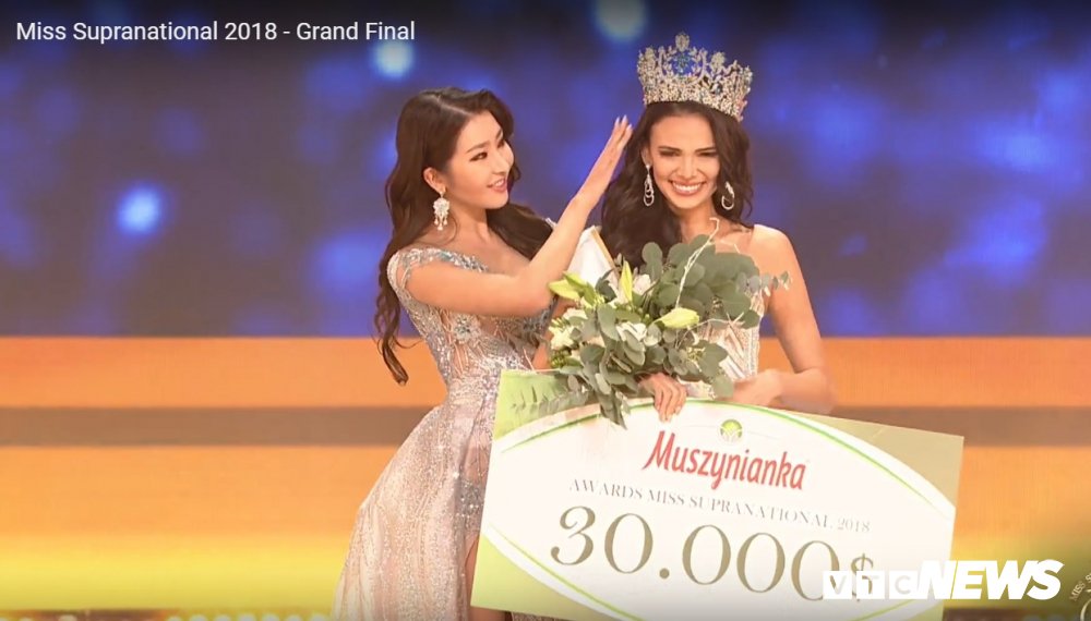 tan hoa hau sieu quoc gia (3) 13