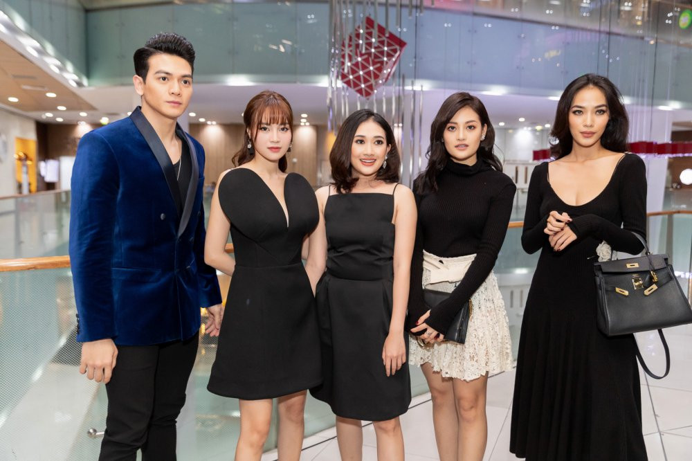 ninh duong lan ngoc dien thoi trang (3)