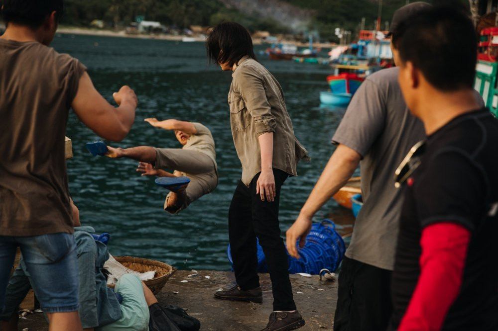 noo phuoc thinh danh nhau (9) 9