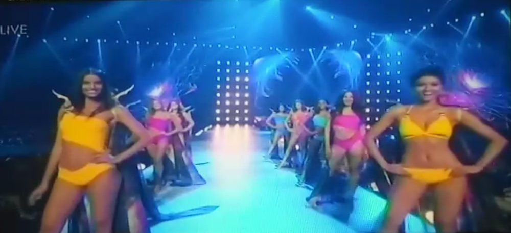 bikini hoa hau hoan vu 4