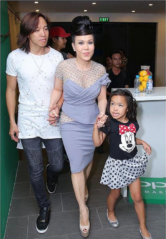 chong viet huong (1)